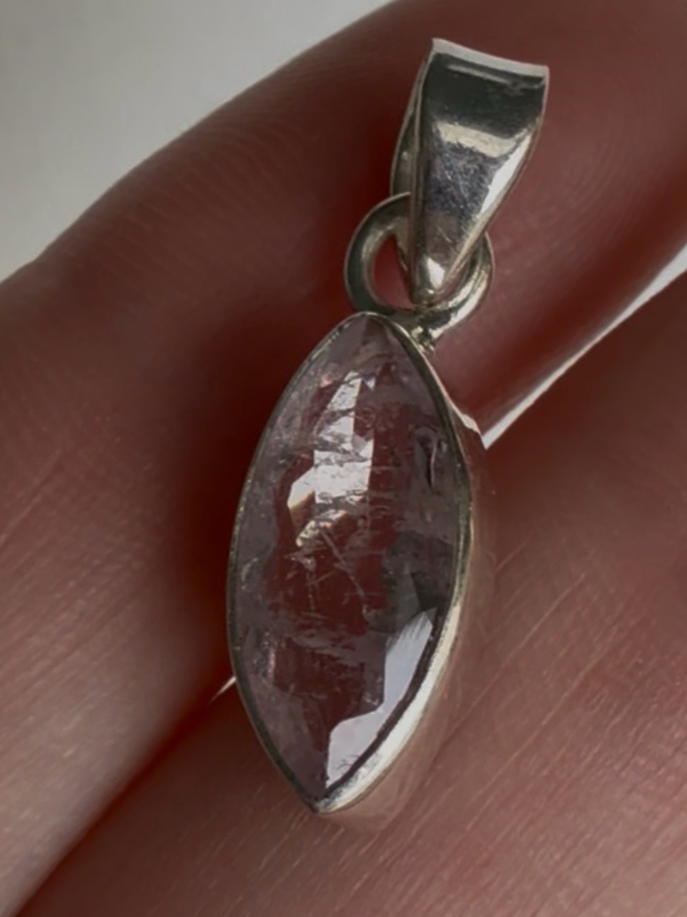 925 Morganite Pendant